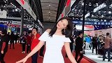 后面飘过去的是什么玩意？