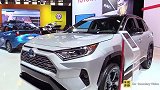 2020款丰田RAV4插电式混合动力车来了，你觉得怎么样？