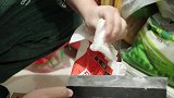 今天没做菜，和了半盆面做了一锅面片，口感劲道汤鲜味美
