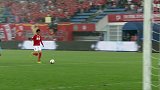 四川中场断球高速反击 张靖洋杀入禁区劲射破门