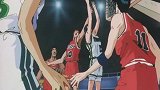 灌篮高手：樱木花道夺下了篮板球_赤木的猩猩灌篮再次出现