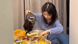 今天终于知道表妹为啥找不到男朋友了,娶回家也养不起啊