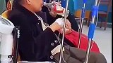 只要我不尴尬，尴尬的就是别人
