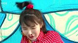 一个真正的女人用拳头说话，美丽而生锈