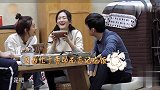 谢娜称一天没吃饭，何炅中午的面喂狗了吗赵丽颖笑到不行
