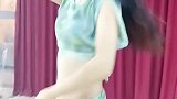 肉肉嘟嘟小姐姐跳肚皮舞，也是性感迷人