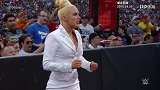 WWE-17年-经典时刻：第31届摔跤狂热 塞纳弹边绳Stunner震撼卢瑟夫-精华