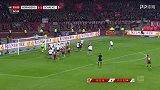 下半场补时第3分钟纽伦堡球员洛温射门