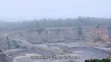 专家为发掘宋朝古墓，挖掉半个山头，找到一地下豪宅