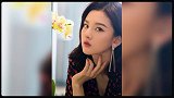 宋祖儿身穿印花连衣裙,展现靓丽青春