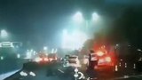 铜陵警员查酒驾，一辆越野车强行冲卡致1死3伤，司机未酒驾毒驾