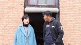 短剧：月嫂每次给女儿洗澡，女儿就哭，母亲推开门，看到筷子懵了