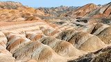 神奇的七彩丹霞，大自然的鬼斧神工