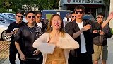 周年庆 7.17早上10点，我们不见不散，你想要的花妞ZJB都有，等你哦~ 美食红伞伞白杆杆