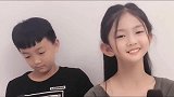 龙凤胎妹妹演唱《九儿》，前奏太完美，这噪音一唱，哥哥立马服气