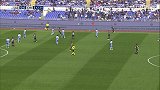 第43分钟切沃球员梅乔里尼射门