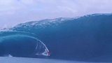 羡慕 冲浪达人带你感受大海中遨游的感觉