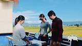 郎朗吓唬媳妇：谁不听话就敲脑袋！吉娜拥抱抗议，太甜了！