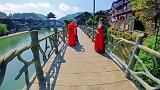 自驾贵州第3站，路过茂茂的长安城，有生之年一定要带着最爱的人来一次凤凰古城，站在桥上听一首，此生不换。