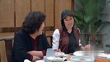 钟丽缇被说“老牛吃嫩草”，回应太霸气了，张伦硕喜笑颜开