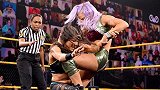 NXT第592期：拉蕾首度联手门徒 双卡组合惨当经验包