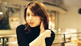 南野拓实女友太美了！柳百合菜笑容治愈又可爱