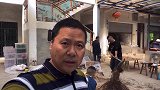 粉友们在农场学习平菇种植技术，个个都很认真，好棒！
