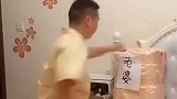 老公竟然背着我这样对我