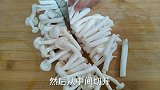 孩子隔两天就要喝的这碗汤，做法简单，汤鲜味美，营养健康超下饭
