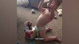 家人喂孩子吃柠檬，孩子五官都扭曲了，太会玩儿了！
