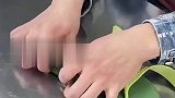 拖鞋原来是这么做出来的