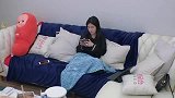 张碧晨主动联系华晨宇要抚养费，注意华晨宇的语气，暴露两人关系