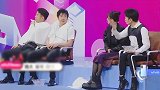 抢答失败变内讧！雷佳音突然发作泼郭京飞：送你双倍的快乐！