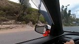 自驾旅行，露营地太难找了，晚上在一个没人房子露营做饭