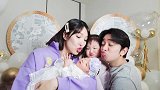 王祖蓝宣布二胎得女晒全家福为大女儿庆生