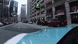 竞速-15年-极限单车好手芝加哥街头PK出租车-新闻