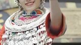 来自越南的妹子在丹寨万达小镇跳少数民族舞，厉害了