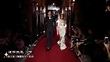 12位女星秀场大比拼，张馨予一身夜空长裙，像从仙境中走出来
