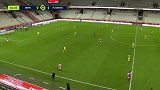 第55分钟南特球员卢扎射门 - 打偏