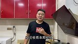 大排档靠这道双椒花甲称霸夜宵江湖，鲜香麻辣过瘾，完爆路边摊