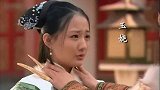 徐璐“戏精”上身！没料穿抹胸裙就算了，手捂胸口太作秀！