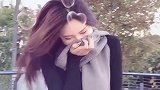 美女身材真好，穿紧身裤的样子好美