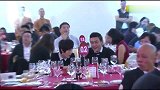 越来越有夫妻脸鲍蕾的自拍能错看成陆毅