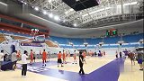 中国篮球-17年-中澳热身赛G2-男篮蓝队备战热身赛 李根为周琦加盟火箭而骄傲-花絮
