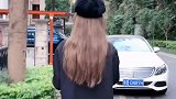 你们知道什么是一见钟情吗我跟了她三条街了！