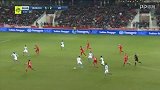 下半场补时第1分钟第戎球员马里盘带突破