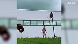 小学生扣篮的福音！库里再也不用担心出糗 有它就能轻松起飞