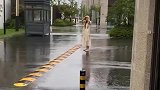 敢挑战我底线，我有的是办法收拾你
