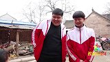 欢欢和伙伴一起吃“口红糖”，却被妈妈当成真的口红，有趣