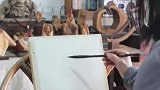 男子用毛笔写鲁迅两个字，字翻过来的那一刻瞬间惊艳